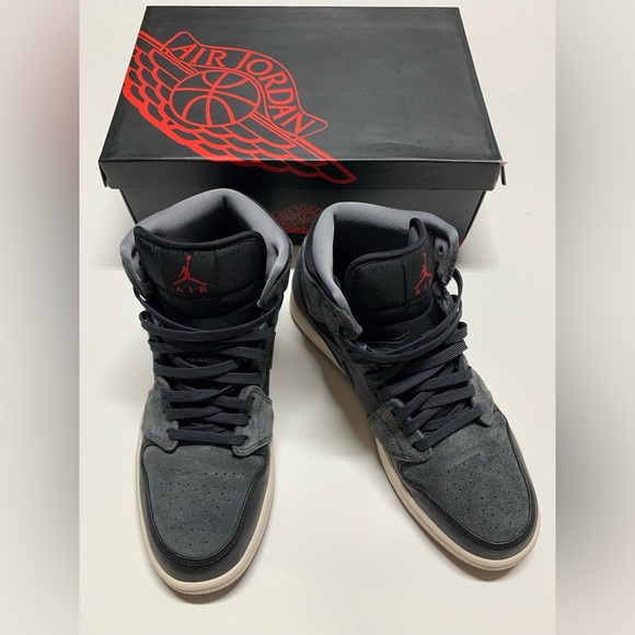 Jordan 1 Retro Mid Black Gym Red Anthracite Mens 9 - Picture 6 of 14